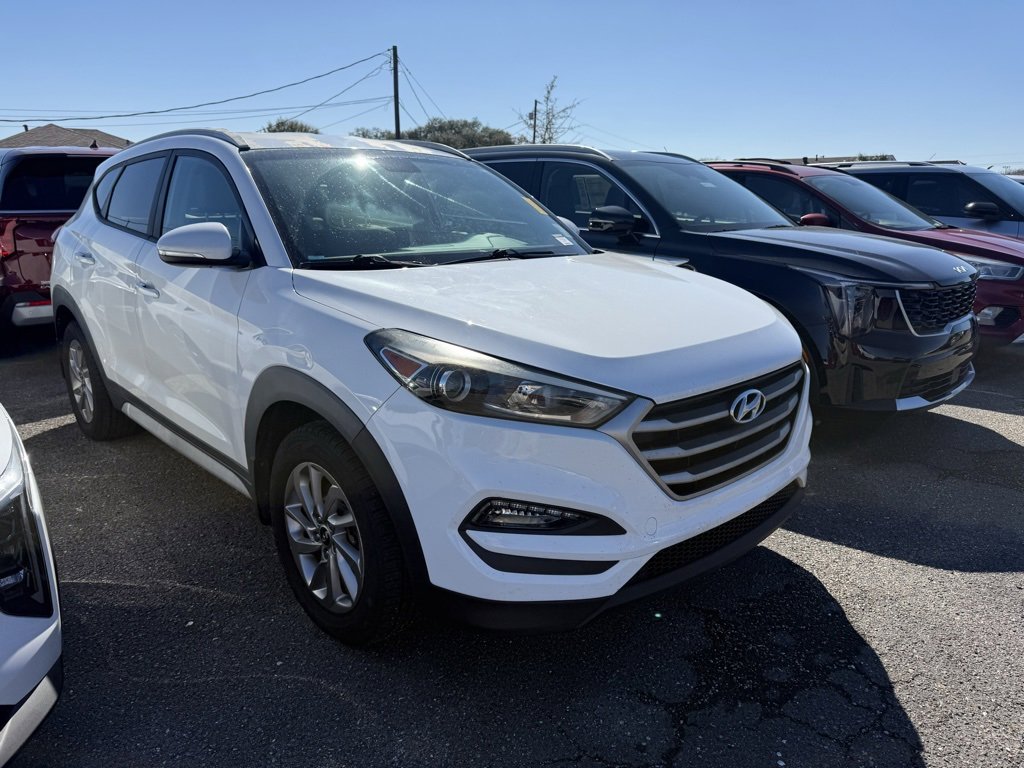 Used 2017 Hyundai Tucson SE Plus image 2