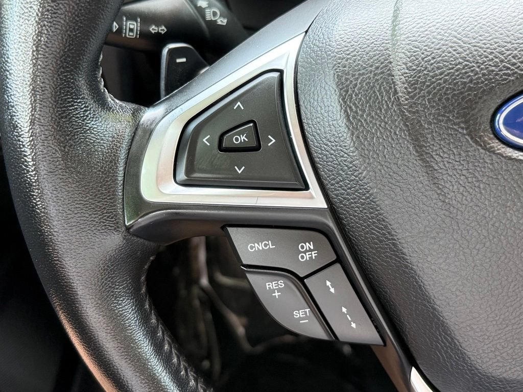 Used 2019 Ford Fusion Titanium AWD/4WD image 29