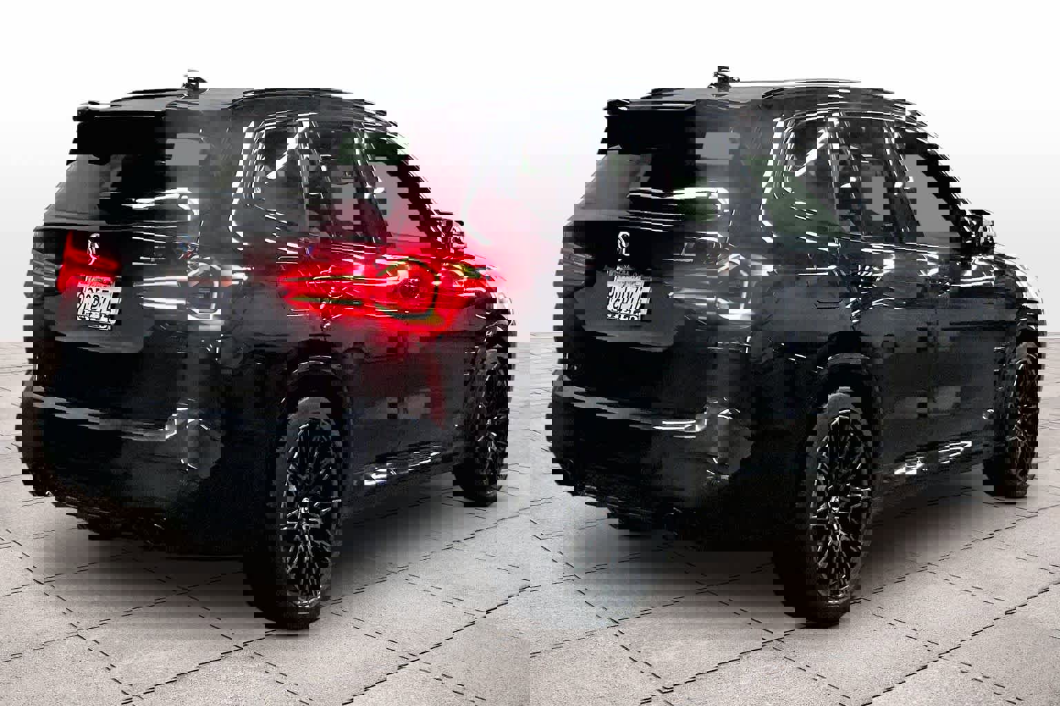 Used 2022 BMW X3 M w/ Competition Package image 16