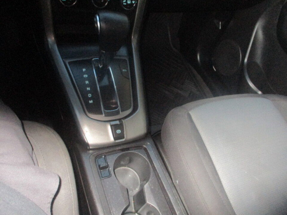 Used 2012 Chevrolet Captiva Sport LT image 34