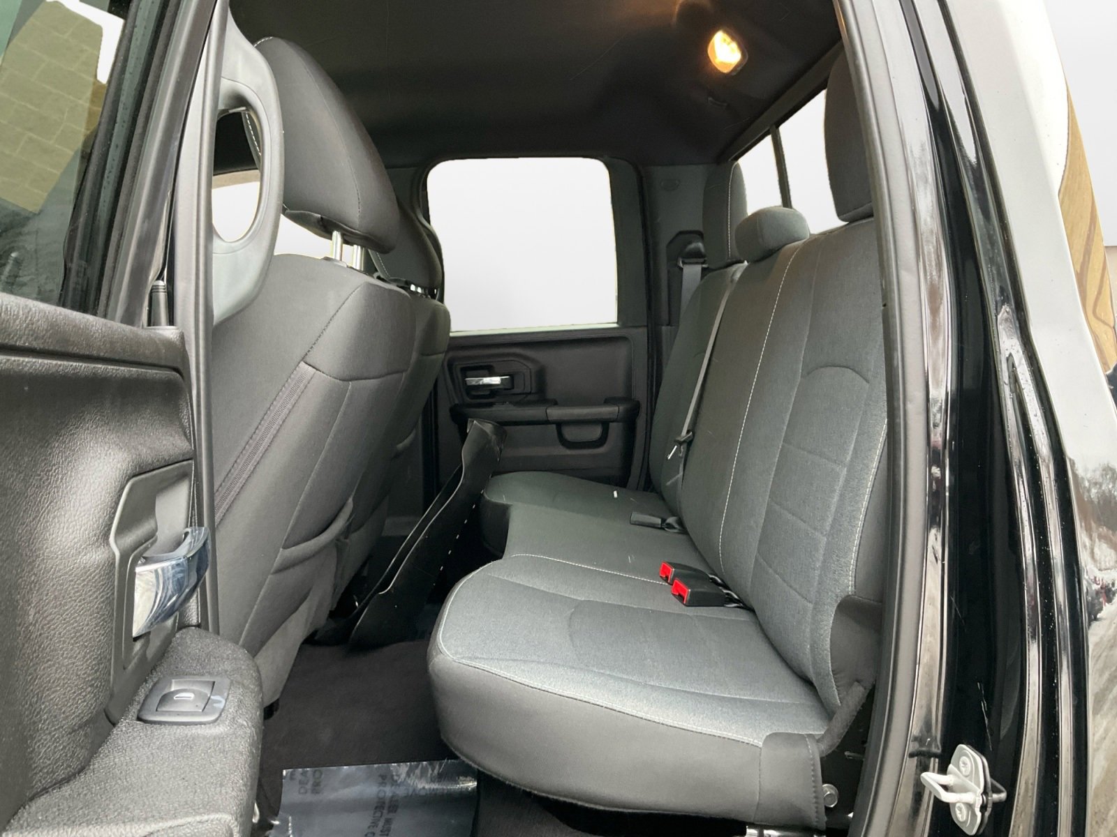 Used 2022 RAM 1500 Classic Warlock image 13