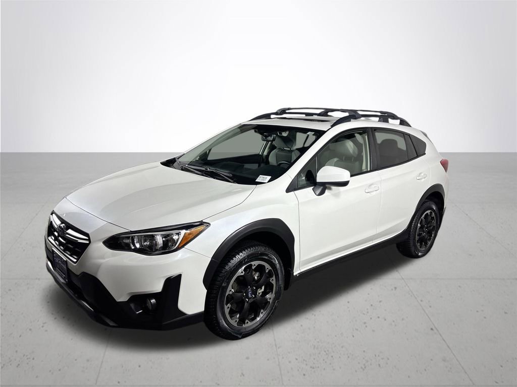 Certified 2022 Subaru Crosstrek 2.0i Premium w/ Moonroof Package image 2
