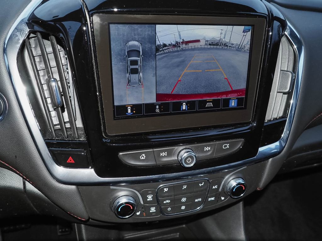 Used 2023 Chevrolet Traverse RS image 13