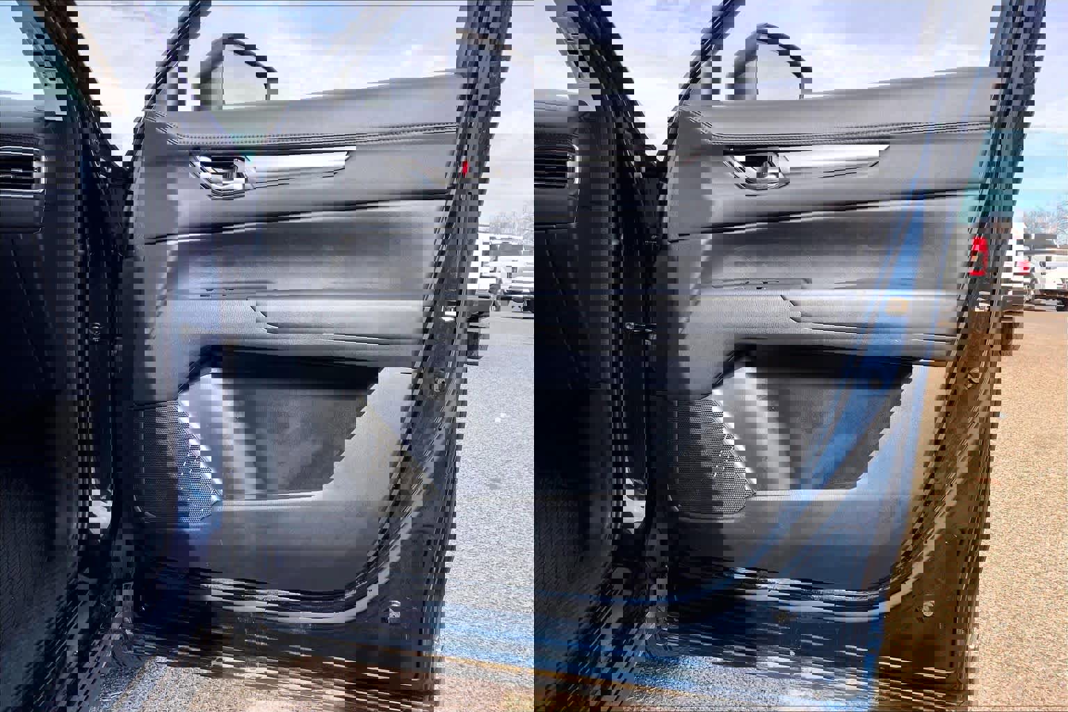 Used 2021 MAZDA CX-5 Touring image 22