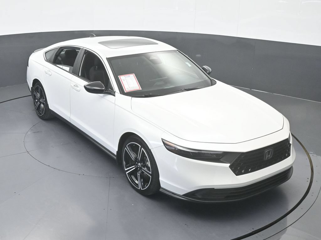 Used 2025 Honda Accord Sport image 54
