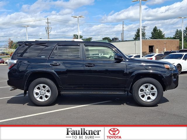 Certified 2016 Toyota 4Runner SR5 AWD/4WD image 7