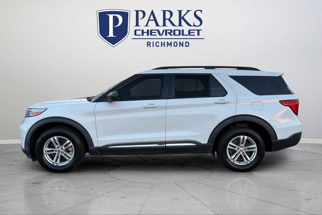 Used 2023 Ford Explorer XLT AWD/4WD image 4