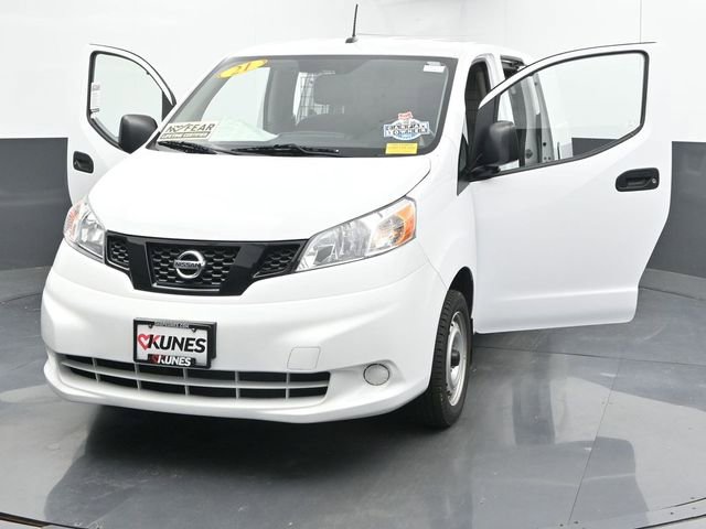 Used 2021 Nissan NV200 S image 46