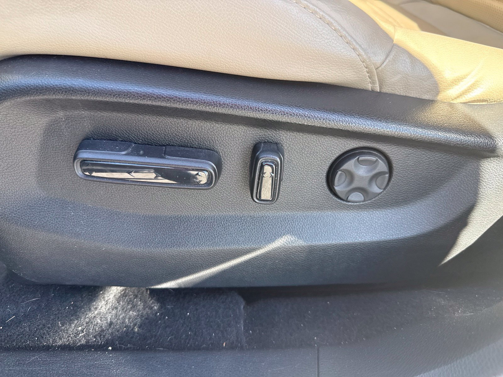 Used 2018 Honda CR-V Touring image 11