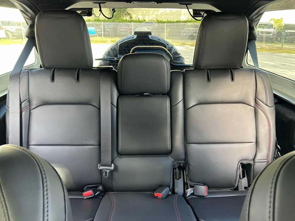 New 2026 Jeep Wrangler Unlimited Rubicon image 13