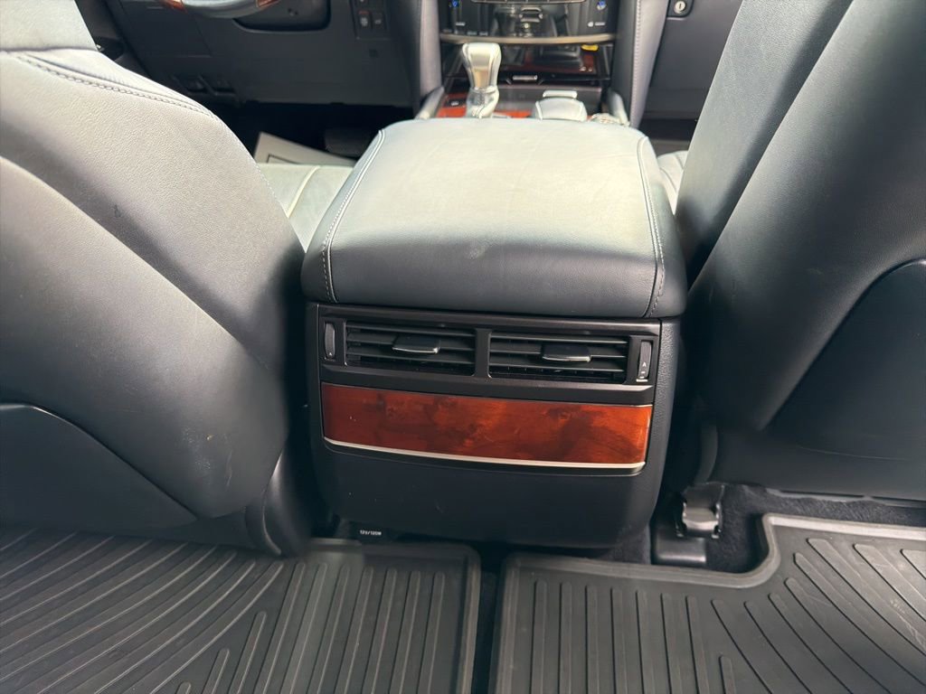 Used 2016 Lexus LX 570 4WD w/ Luxury Package image 22