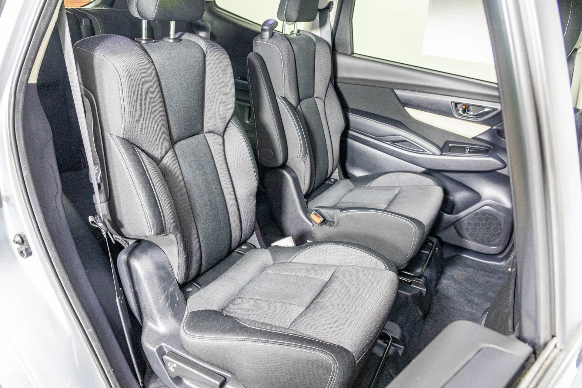 Used 2021 Subaru Ascent Premium w/ Convenience Package image 43