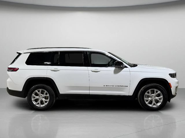 Used 2023 Jeep Grand Cherokee L Limited AWD/4WD image 2