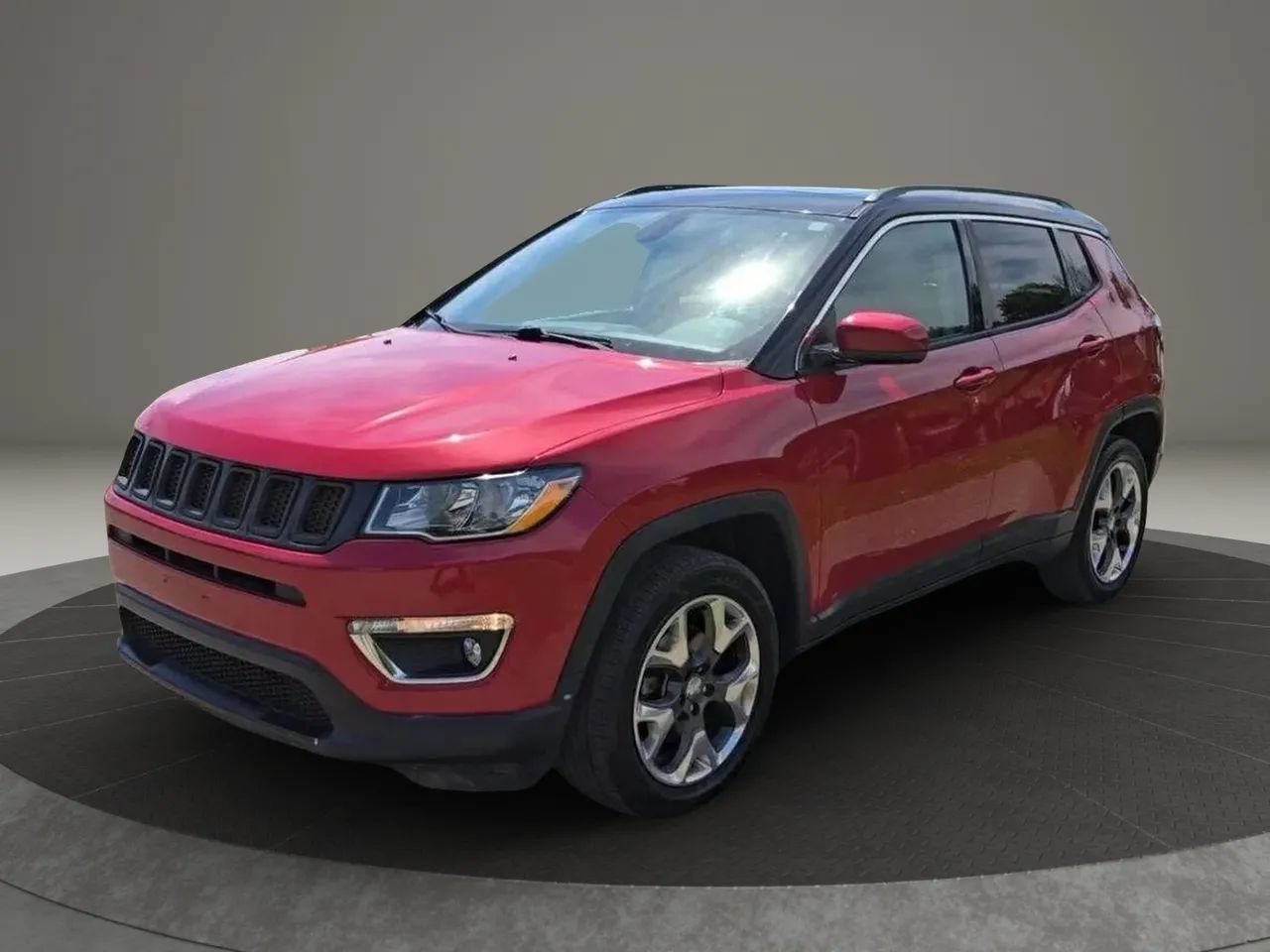 Used 2018 Jeep Compass Limited w/ Navigation Group AWD/4WD image 4
