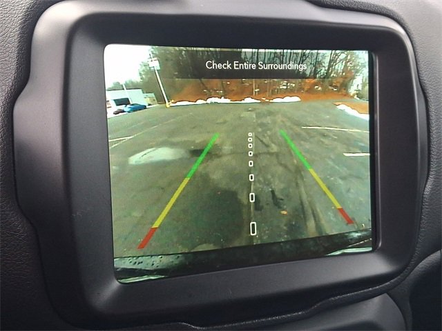 Used 2023 Jeep Renegade Latitude image 18