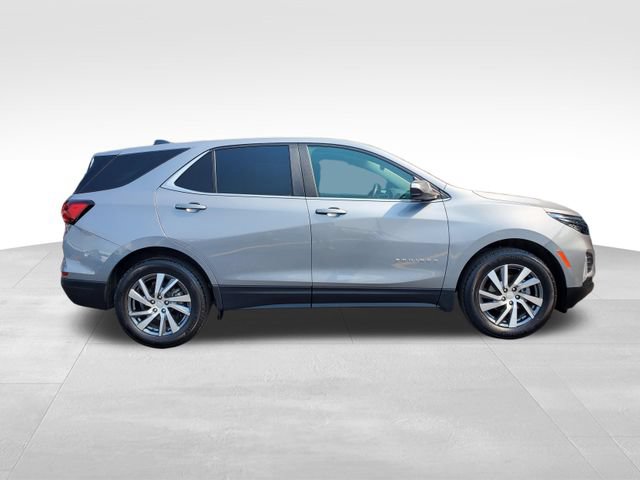 Certified 2024 Chevrolet Equinox LT w/ LPO, Floor Liner Package FWD image 6