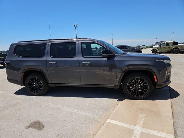 New 2026 Jeep Grand Wagoneer L Summit AWD/4WD image 39