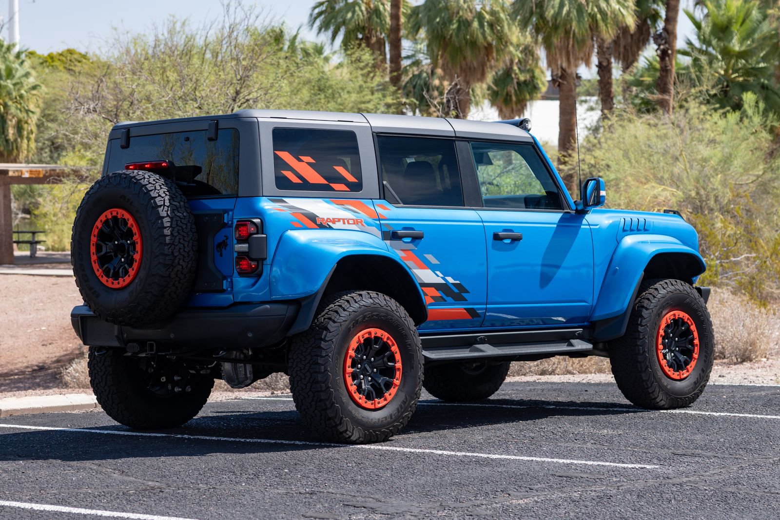 Used 2024 Ford Bronco Raptor AWD/4WD image 11