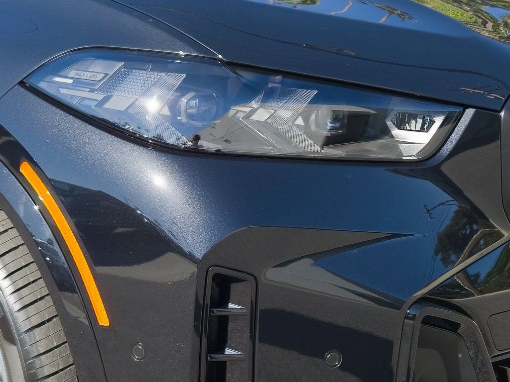 New 2026 BMW X5 xDrive50e w/ M Sport Package image 8