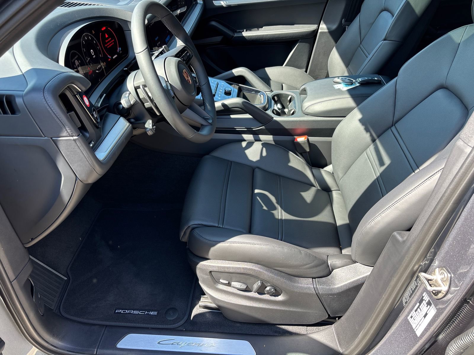 New 2026 Porsche Cayenne AWD/4WD image 15