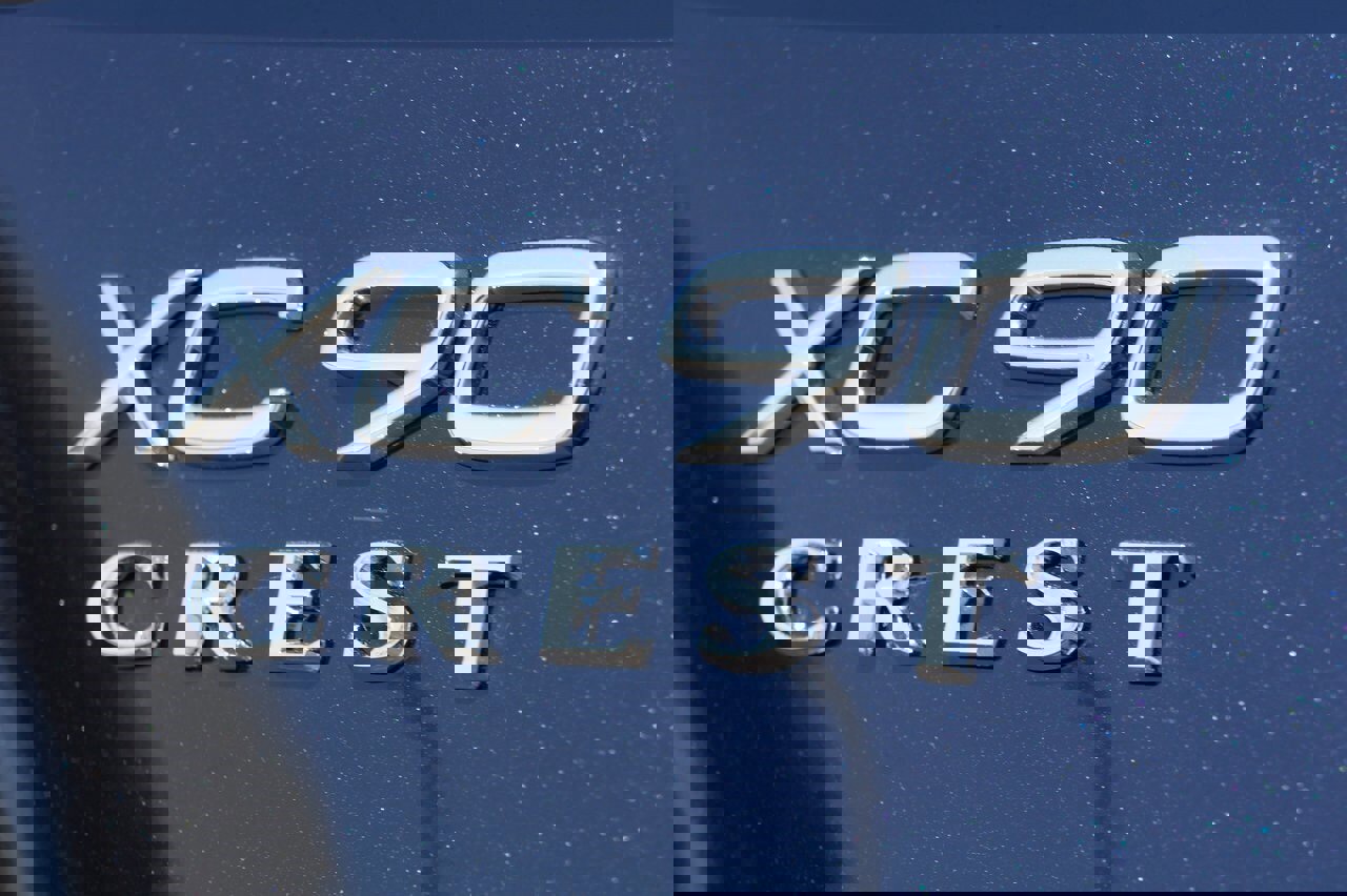 New 2026 Volvo XC90 B6 Ultra w/ Protection Package Premier image 8