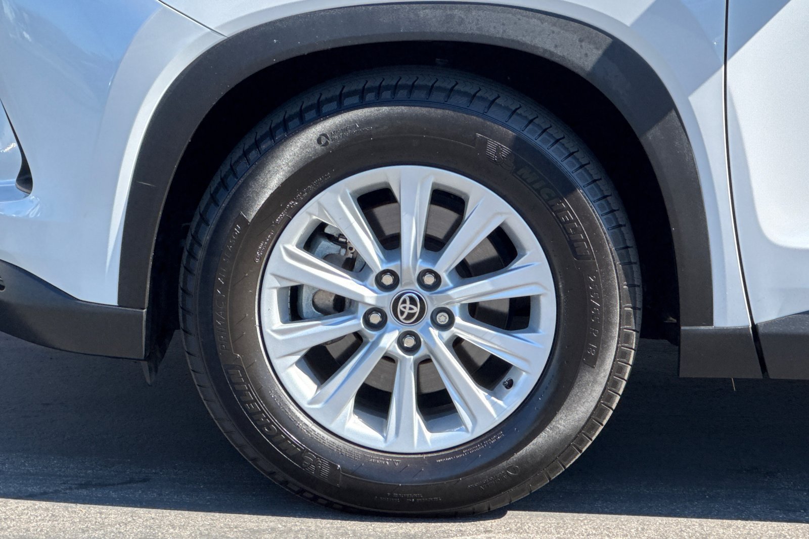 Certified 2024 Toyota Grand Highlander AWD image 36