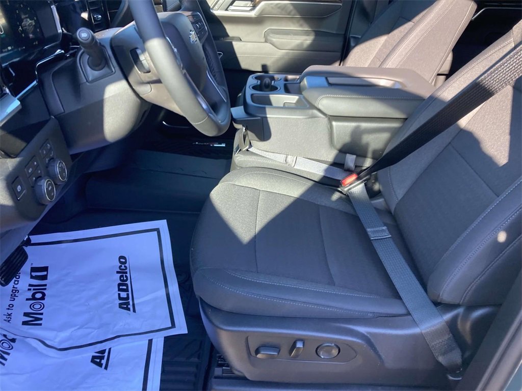 New 2026 Chevrolet Silverado 1500 LT w/ Z71 Off-Road Package image 16