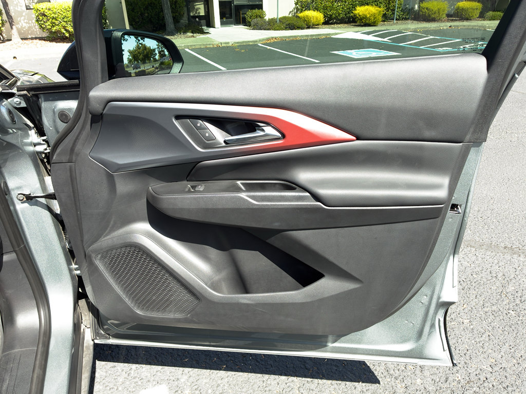 Used 2024 Chevrolet Equinox EV RS FWD image 51