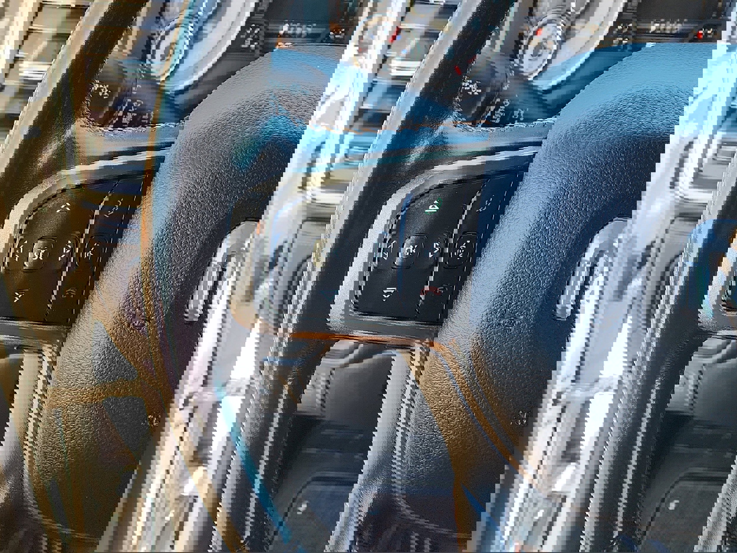 Used 2021 RAM 1500 Limited image 16