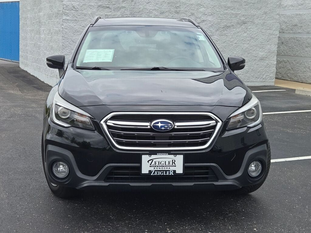 Used 2019 Subaru Outback 3.6R Touring AWD/4WD image 4