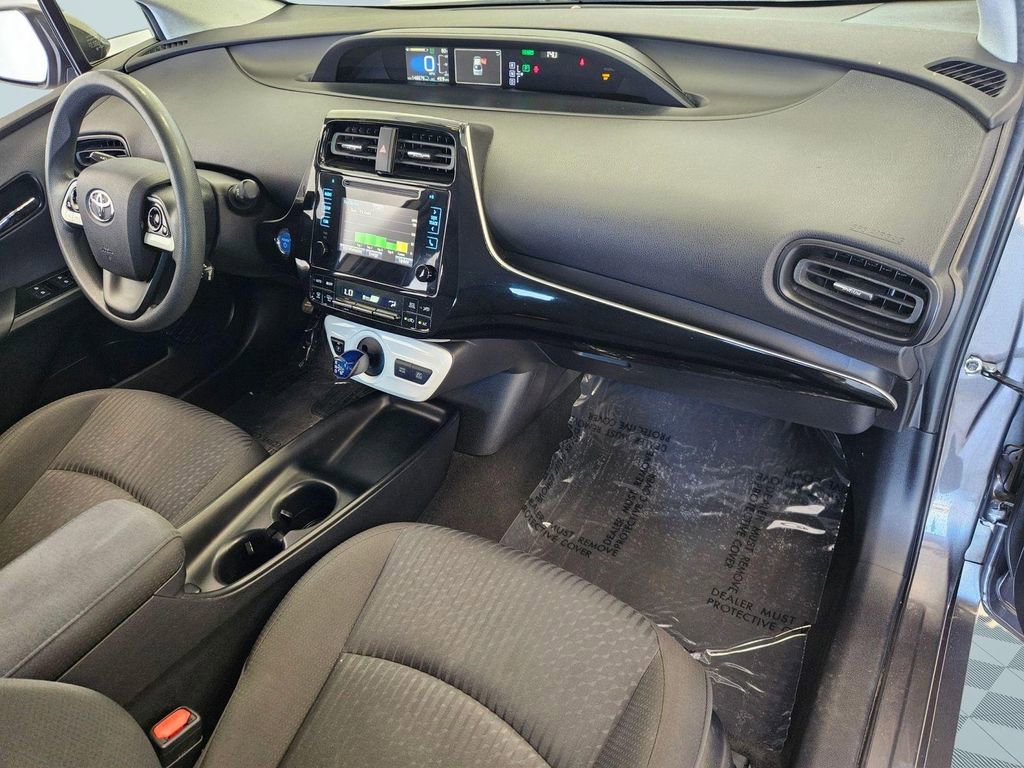 Used 2016 Toyota Prius Two image 29