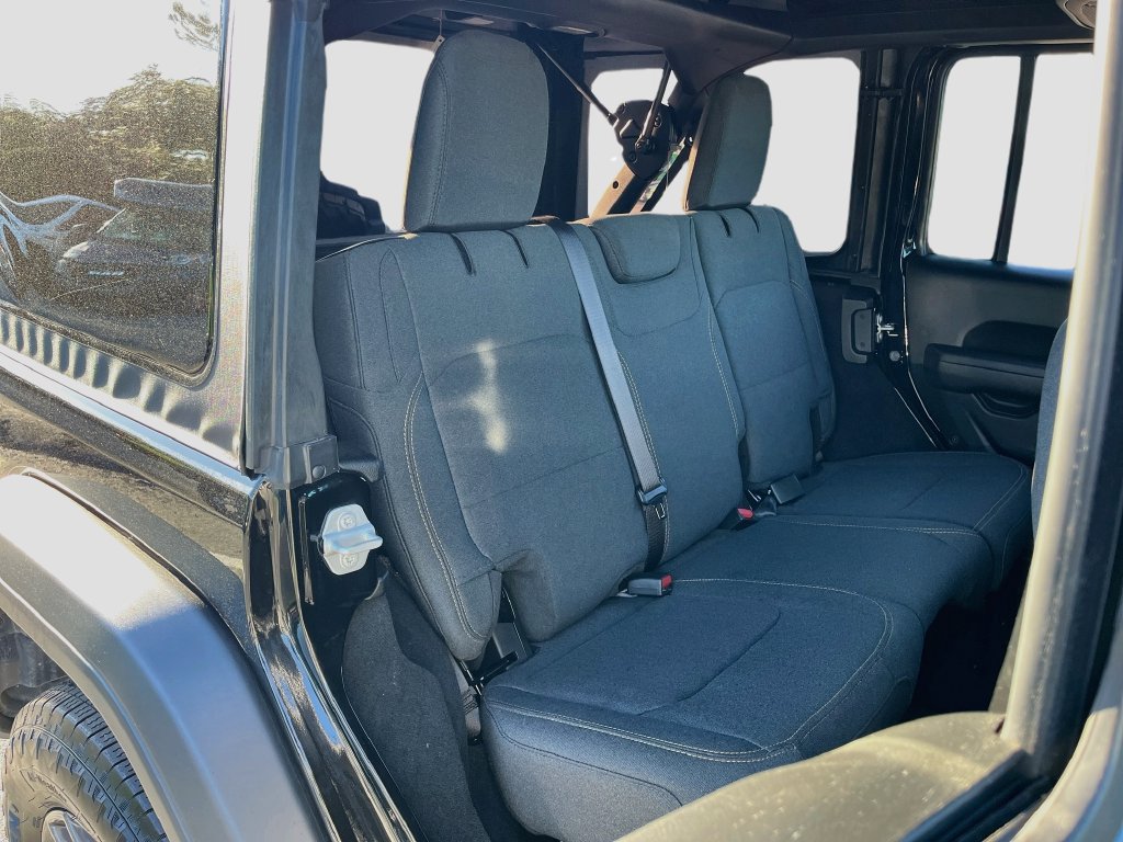 Used 2026 Jeep Wrangler Unlimited Sport AWD/4WD image 25