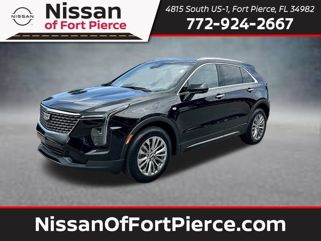 Used 2025 Cadillac XT4 Premium Luxury FWD image 1