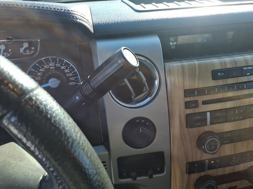 Used 2011 Ford F150 Lariat w/ Lariat Chrome Pkg image 17