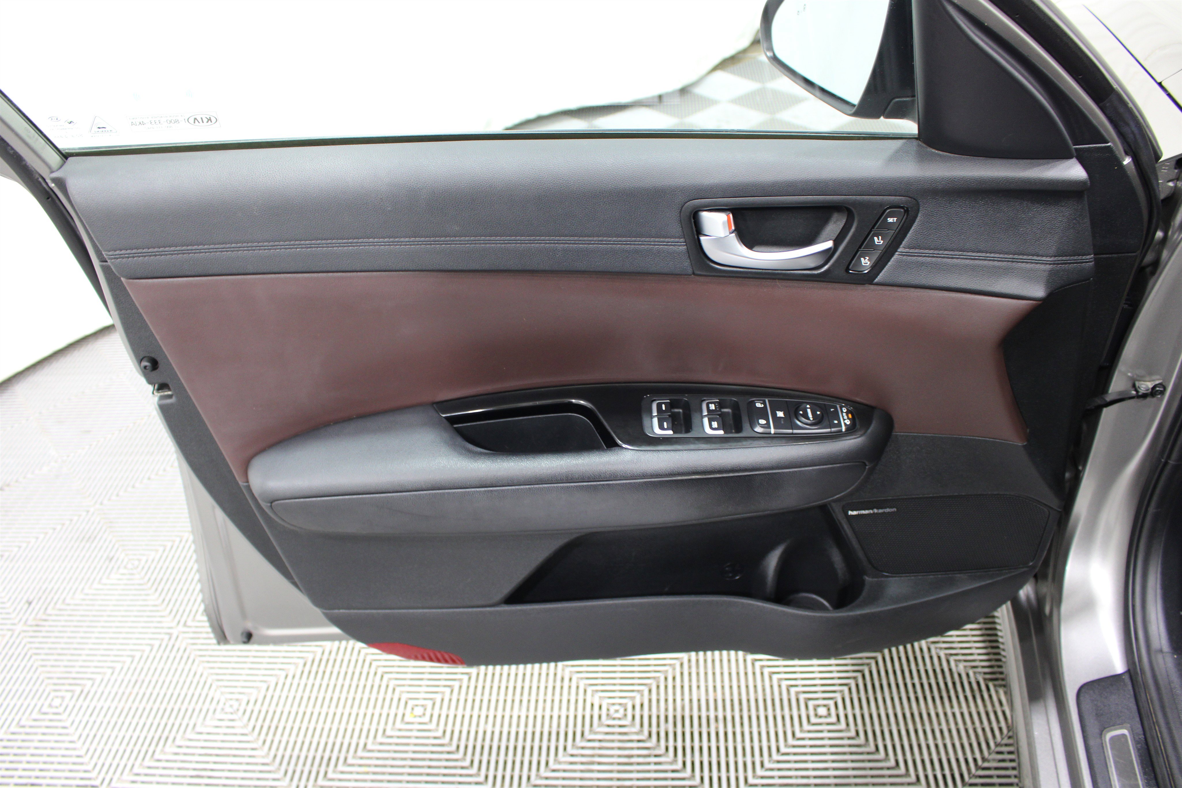 Used 2016 Kia Optima SX w/ Chrome Wheel Package FWD image 6