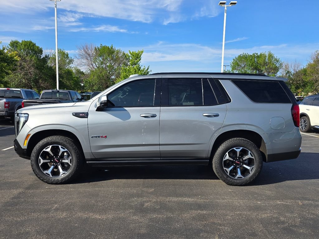 Certified 2025 GMC Yukon AT4 w/ AT4 Premium Package AWD/4WD image 11