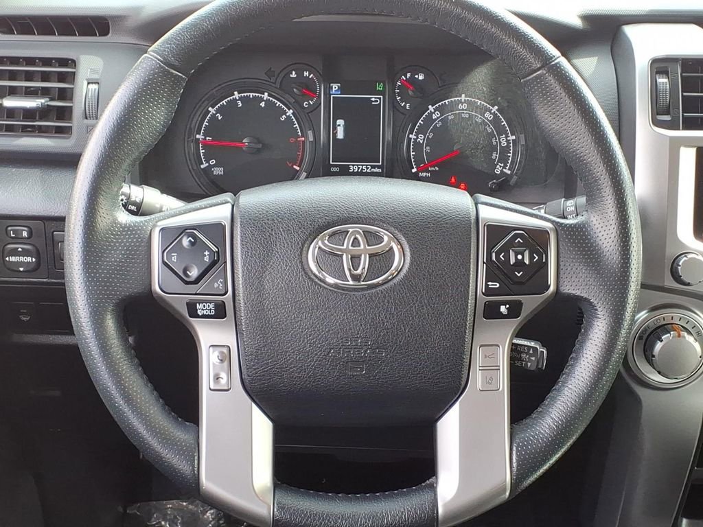 Used 2021 Toyota 4Runner SR5 RWD image 21