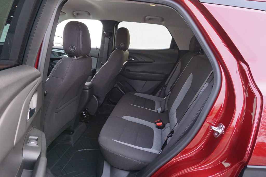 Used 2024 Chevrolet TrailBlazer LS w/ LPO, Blackout Package image 11