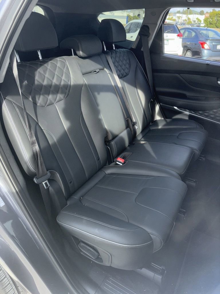 Used 2023 Hyundai Santa Fe Limited image 7