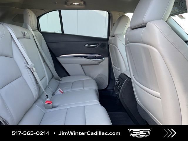 Certified 2023 Cadillac XT4 Luxury w/ Cold Weather Package image 18