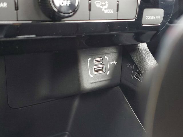 New 2026 Jeep Compass Latitude image 23