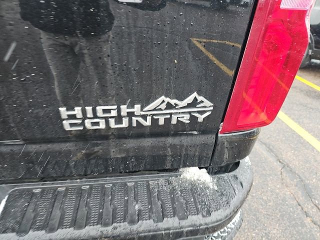 Used 2022 Chevrolet Silverado 3500 High Country AWD/4WD image 5