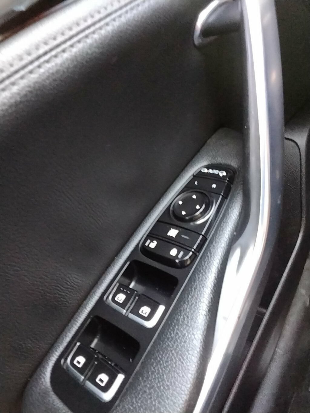 Used 2019 Kia Stinger AWD/4WD image 29