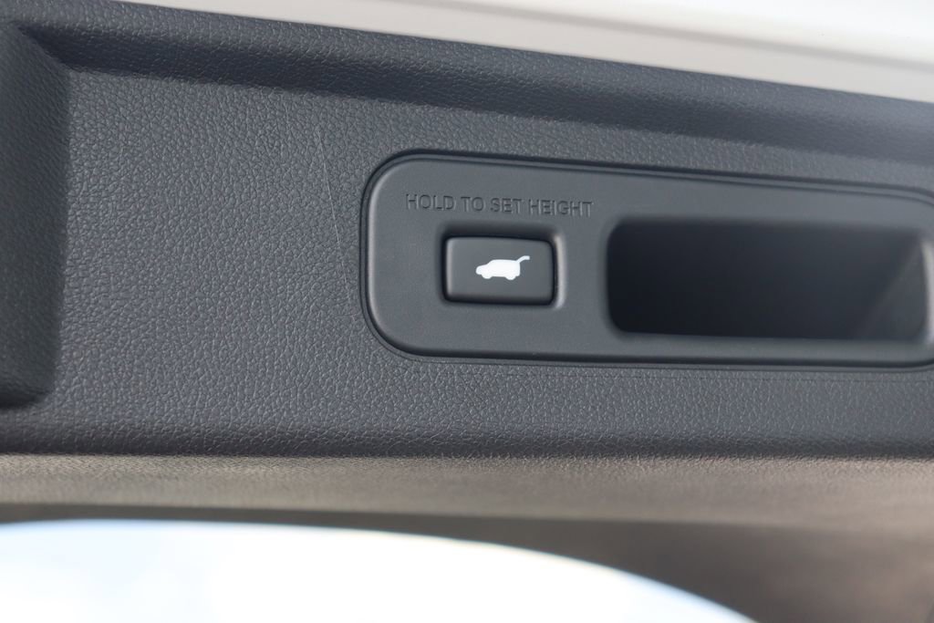 Certified 2026 Honda Odyssey Elite image 13