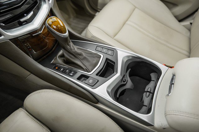 Used 2014 Cadillac SRX Luxury w/ Driver Awareness Package image 24