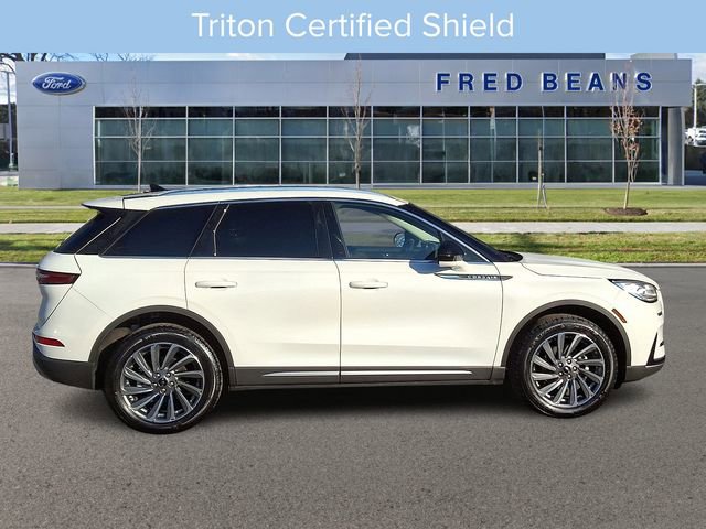 Used 2023 Lincoln Corsair Reserve image 10