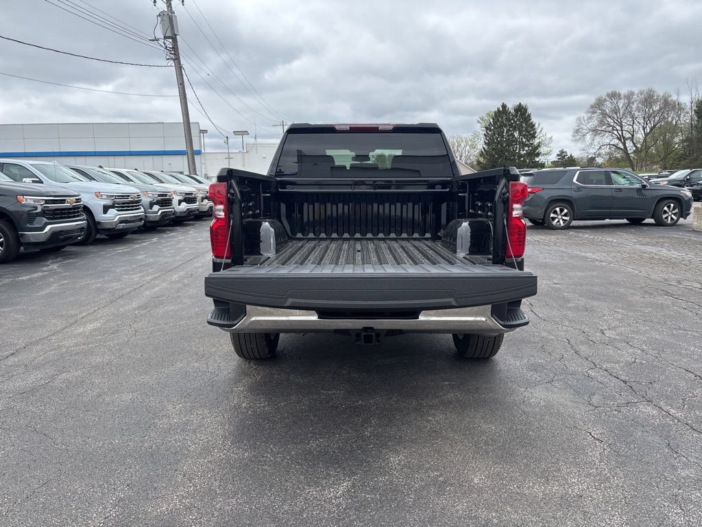 New 2026 Chevrolet Silverado 1500 LT AWD/4WD image 6