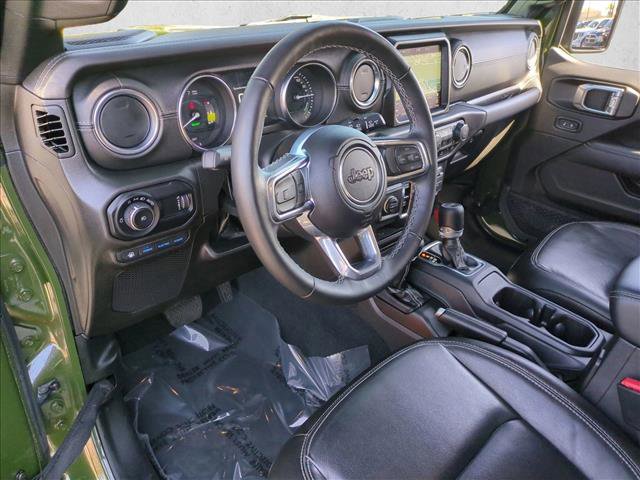 Certified 2023 Jeep Wrangler Sahara w/ Cold Weather Group image 10