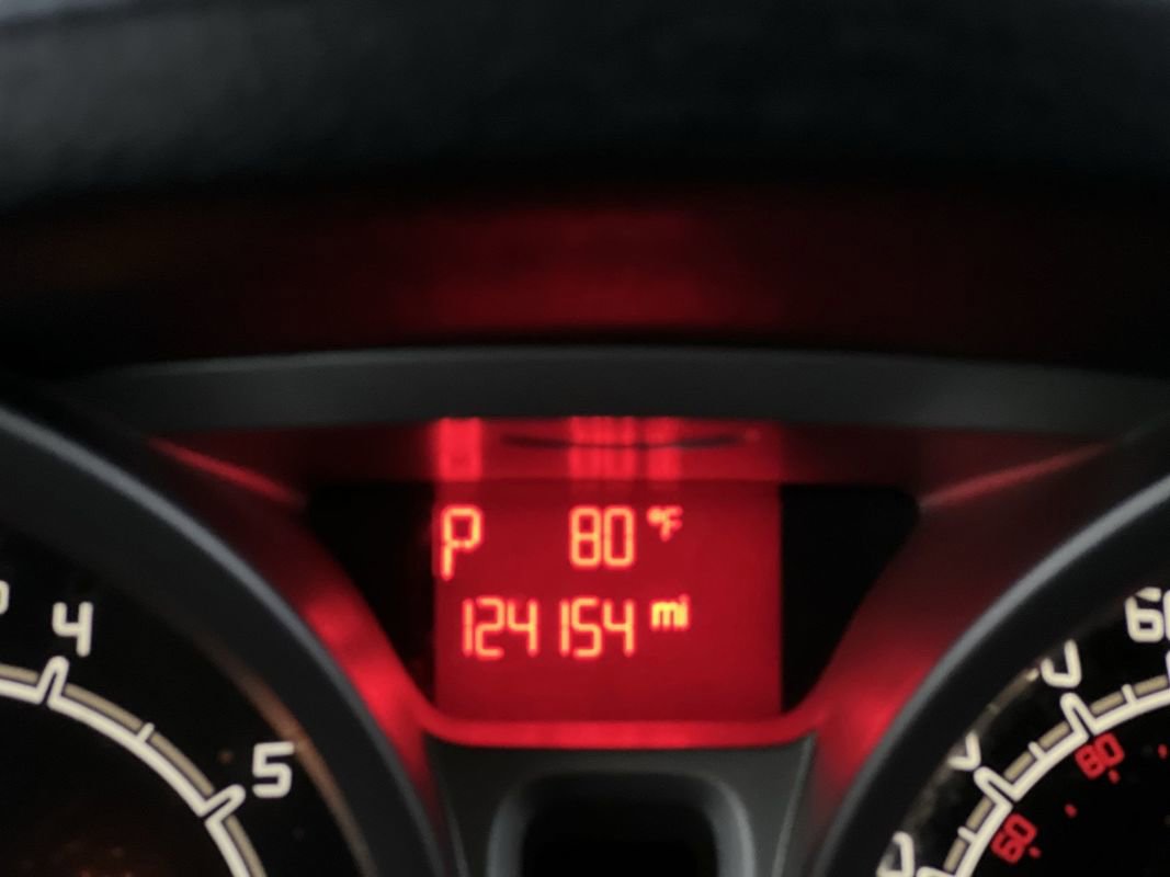 Used 2011 Ford Fiesta SE w/ 203A Rapid Spec Order Code FWD image 18