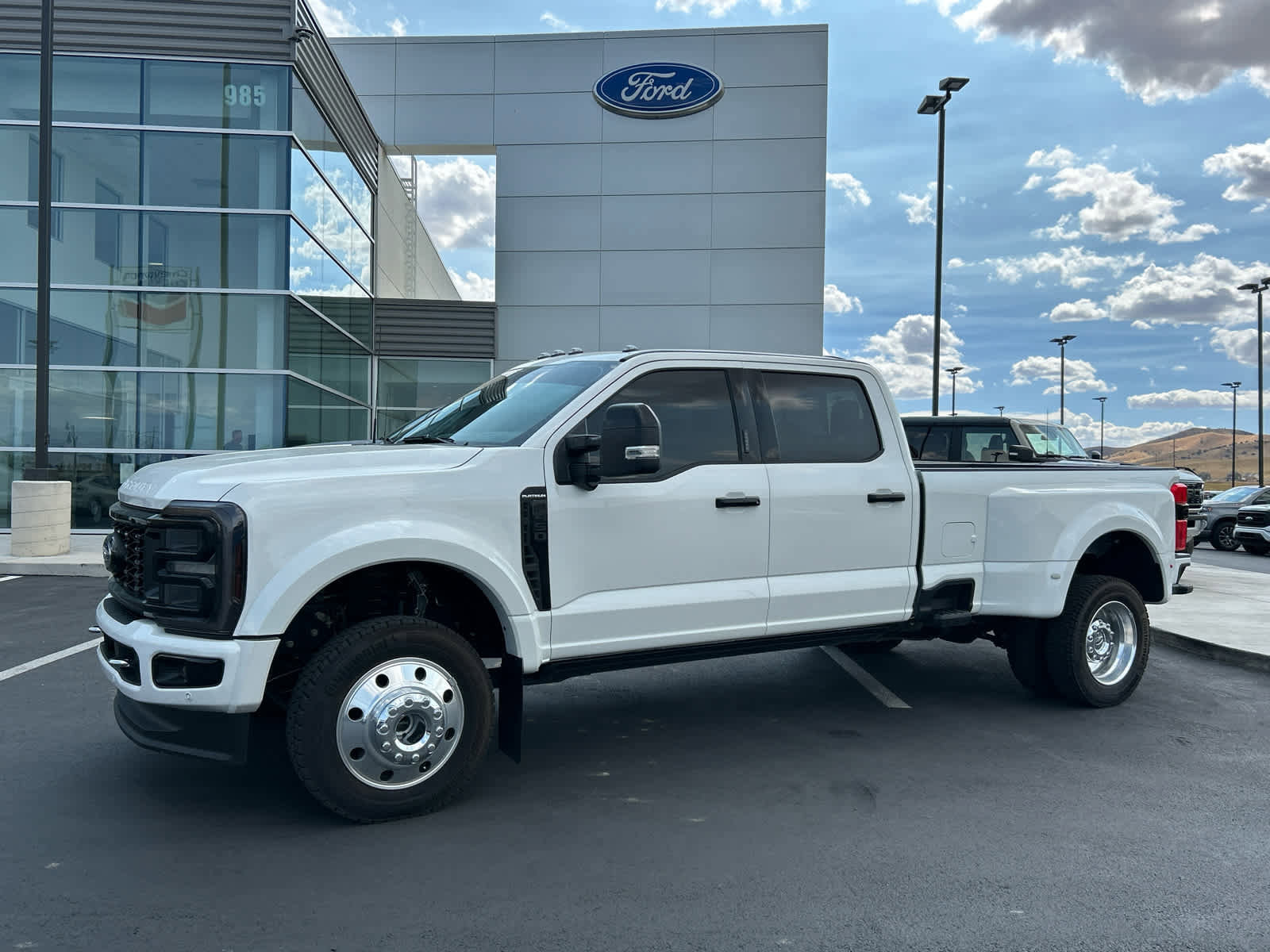 Used 2024 Ford F450 Platinum w/ Camper Package